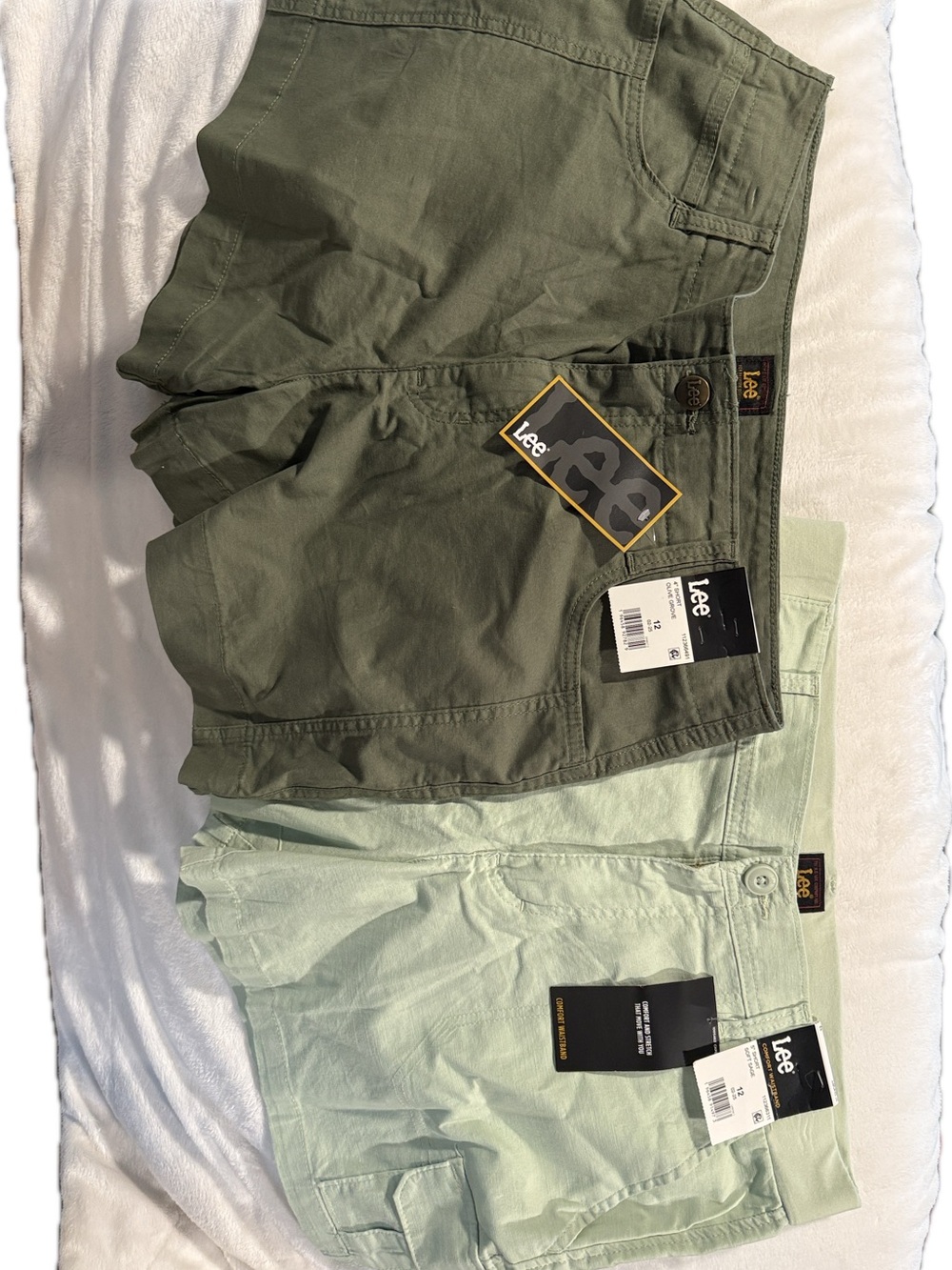 2 pair Lee Women’s Shorts in Olive and Soft Sage colors.